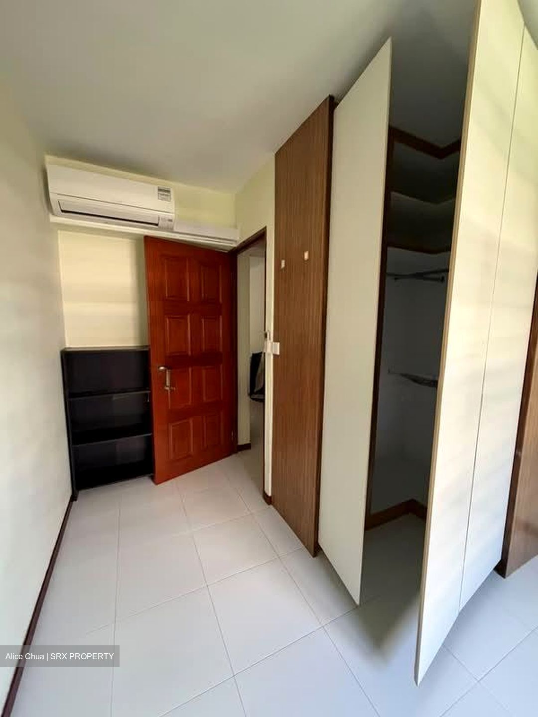 Blk 49 Pine Green (Geylang), HDB 4 Rooms #566949141
